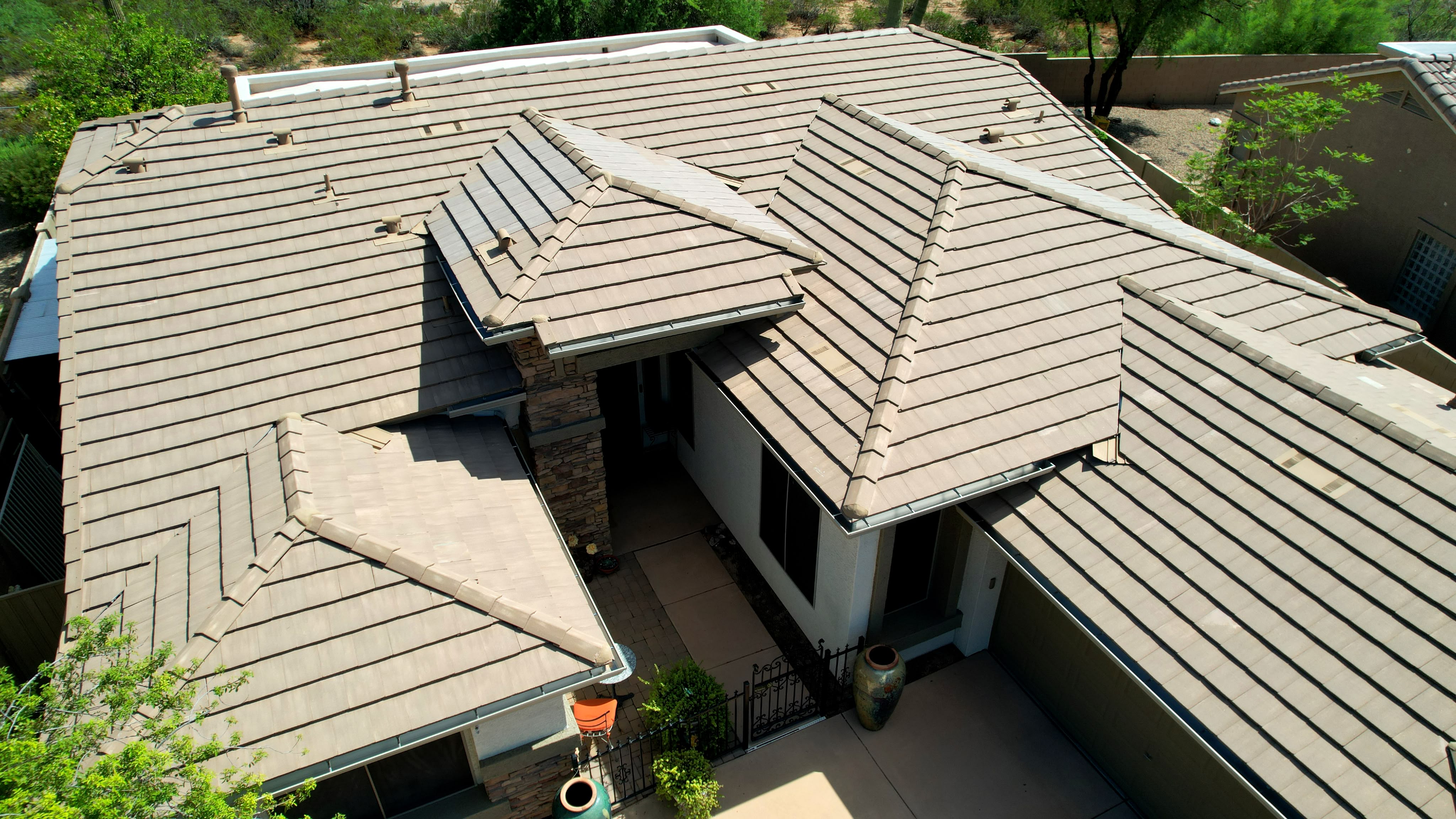 Tile Roof Repair and Resetting - Via Calabria Project